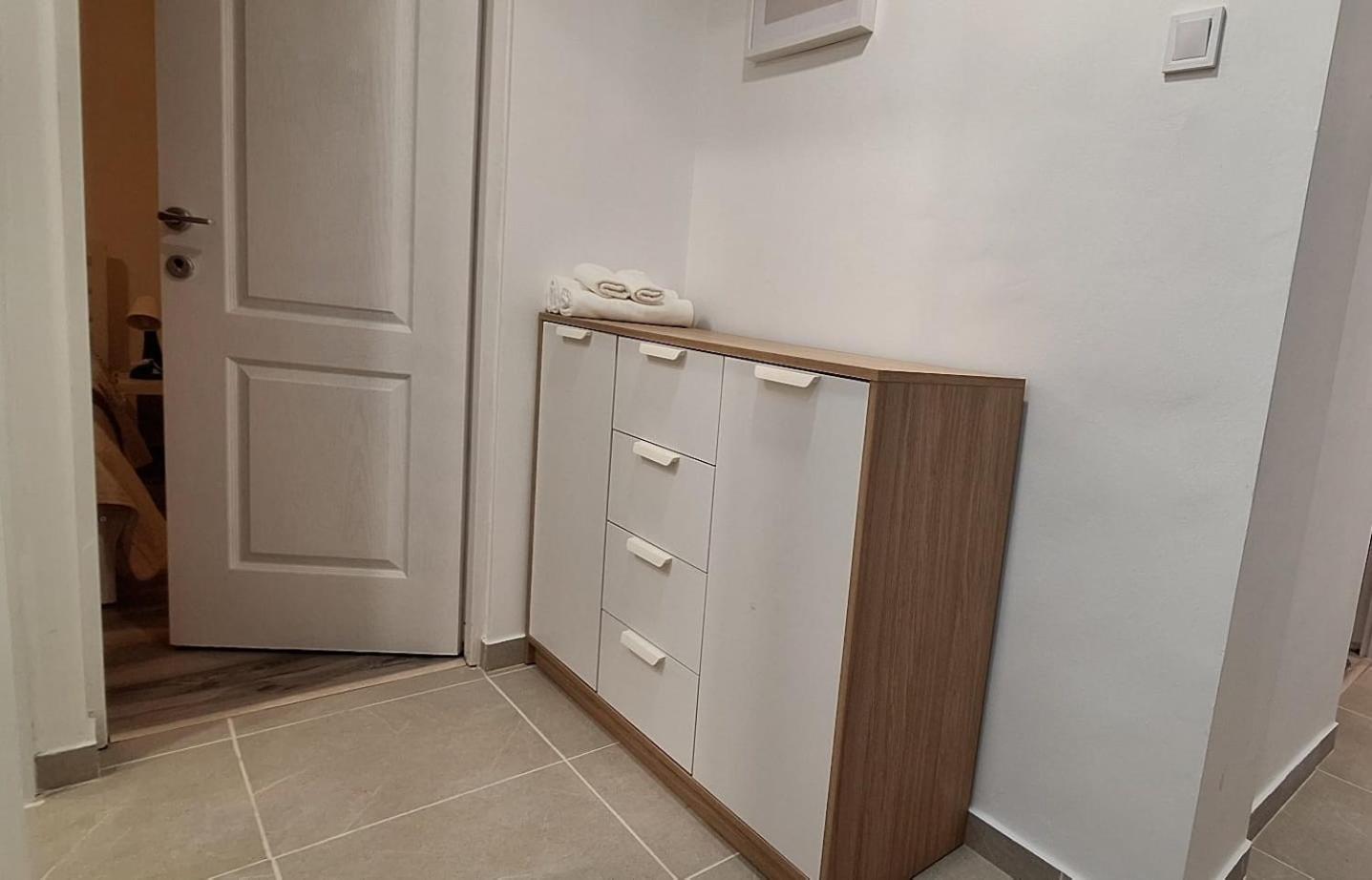 Enci House Apartment Targu Mures Luaran gambar